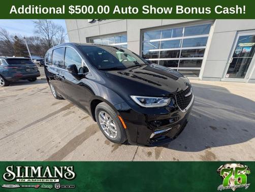 2026 Chrysler Pacifica Select