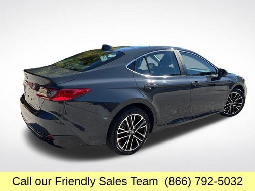 2025 Toyota Camry XLE