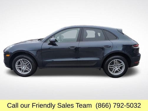 2021 Porsche Macan Base