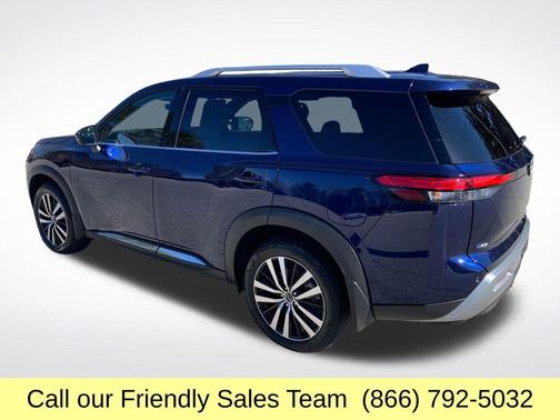 2024 Nissan Pathfinder Platinum