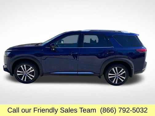 2024 Nissan Pathfinder Platinum
