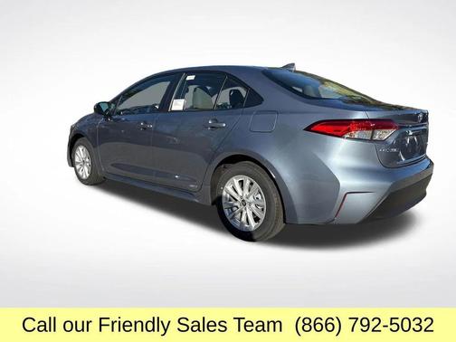 2026 Toyota Corolla Hybrid LE