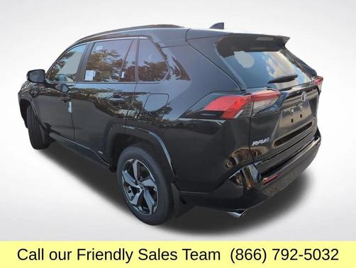 2025 Toyota RAV4 Hybrid SE