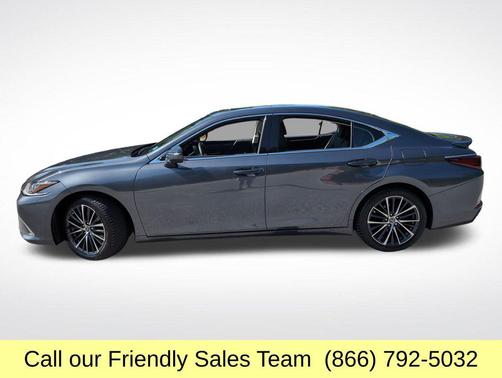 2022 Lexus ES 350 Base