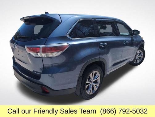 Shoreline Blue Pearl 2016 Toyota Highlander LE Plus