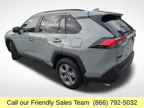 2023 Toyota RAV4 Hybrid XLE