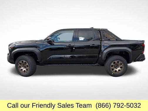 2025 Toyota Tacoma Hybrid Trailhunter