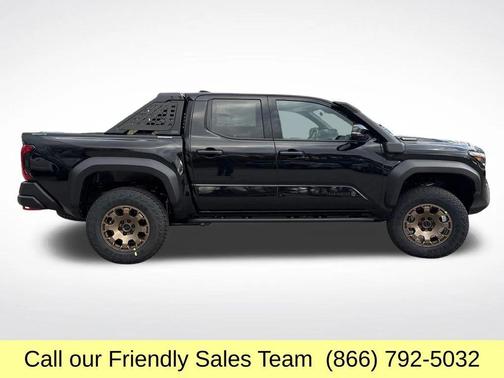 2025 Toyota Tacoma Hybrid Trailhunter