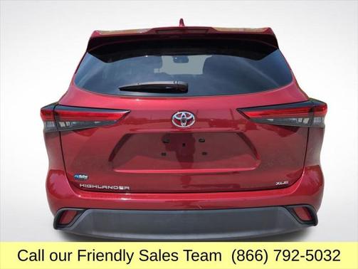 2022 Toyota Highlander XLE
