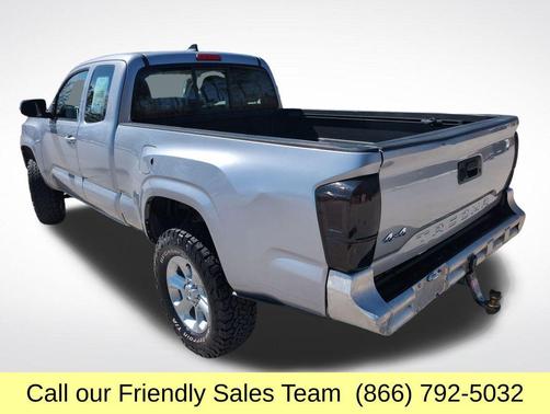 2017 Toyota Tacoma SR