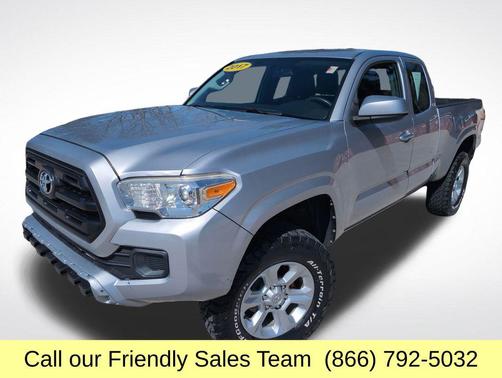 2017 Toyota Tacoma SR