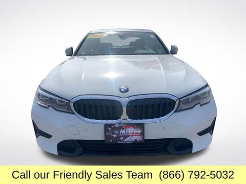 2019 BMW 330 i xDrive