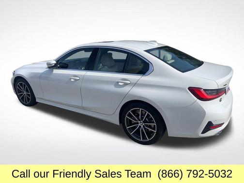 2019 BMW 330 i xDrive