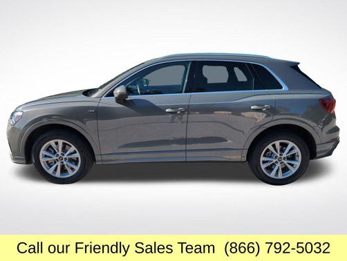 2024 Audi Q3 Premium 45 TFSI S line quattro Tiptronic