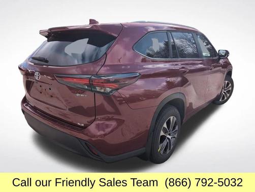 2026 Toyota Highlander Hybrid XLE