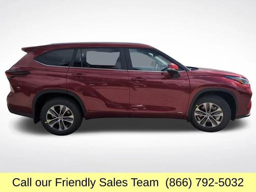2026 Toyota Highlander Hybrid XLE