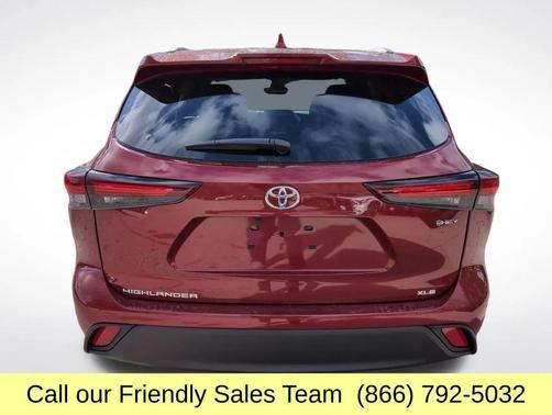 2026 Toyota Highlander Hybrid XLE