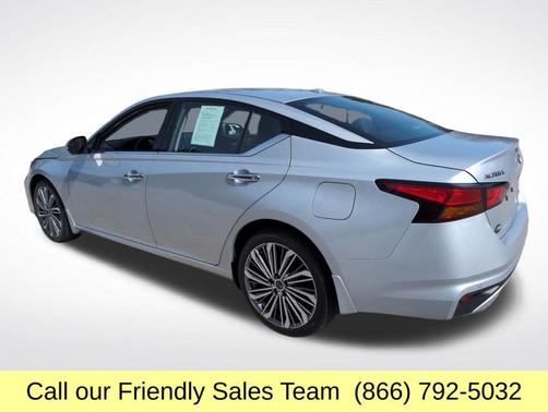 2024 Nissan Altima 2.5 SL