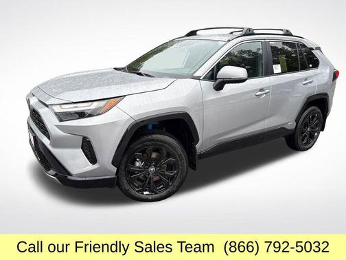 2025 Toyota RAV4 Hybrid SE