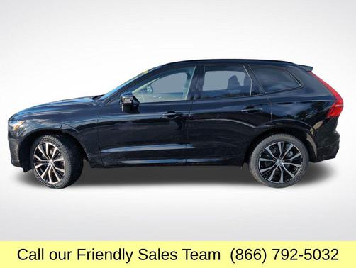 2025 Volvo XC60 B5 Plus