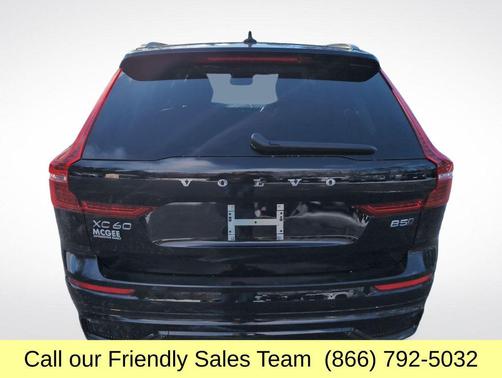 2025 Volvo XC60 B5 Plus