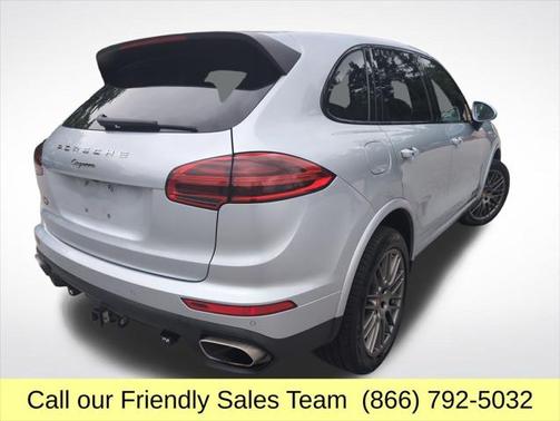 2018 Porsche Cayenne Base