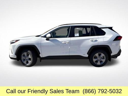 2025 Toyota RAV4 Hybrid XLE