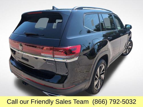2024 Volkswagen Atlas 2.0T SE w/Technology 4MOTION