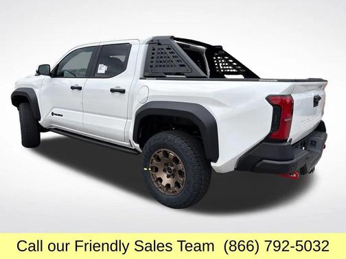 2025 Toyota Tacoma Hybrid Trailhunter