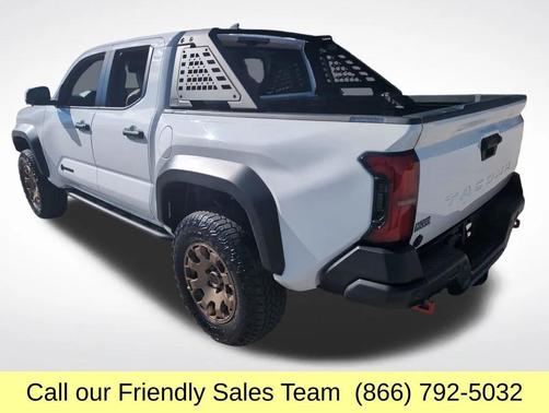 2025 Toyota Tacoma Hybrid Trailhunter