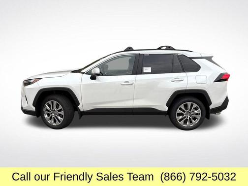 2025 Toyota RAV4 XLE Premium