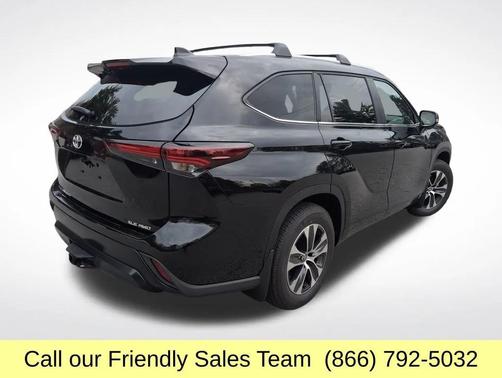 2026 Toyota Highlander XLE