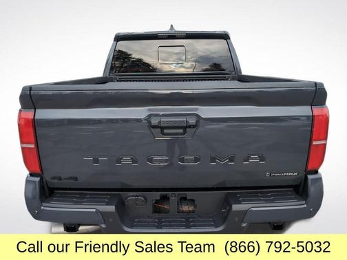 2025 Toyota Tacoma Hybrid TRD Sport