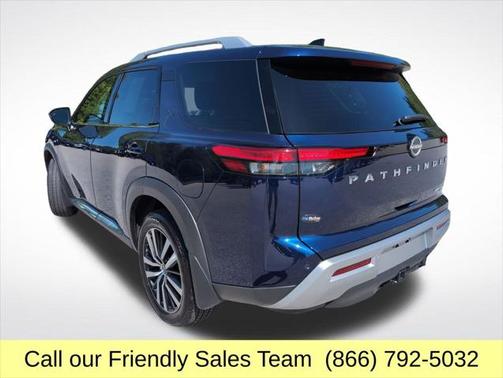 2024 Nissan Pathfinder Platinum 4WD