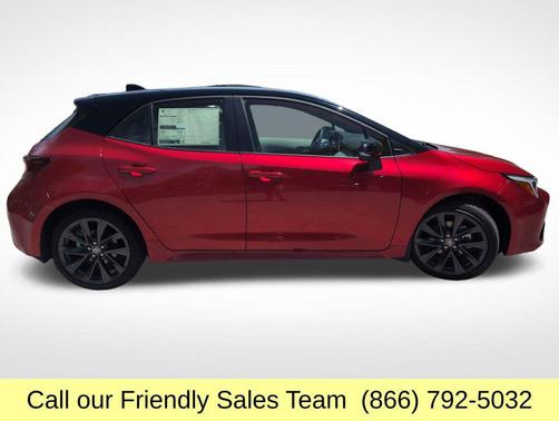 Finish Line Red/Midnight Black Metallic 2026 Toyota Corolla XSE