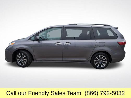 2018 Toyota Sienna XLE Premium