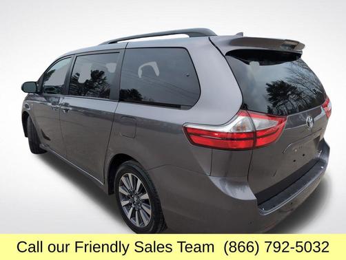 2018 Toyota Sienna XLE Premium
