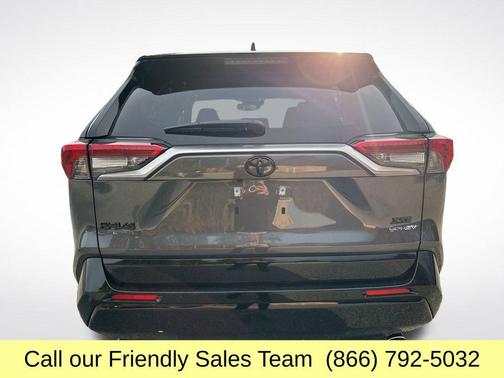 2025 Toyota RAV4 Hybrid SE