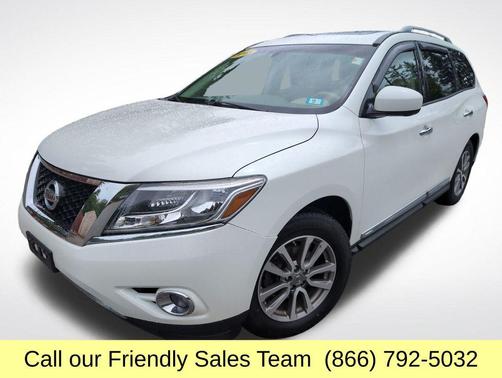 Pearl White 2015 Nissan Pathfinder SL