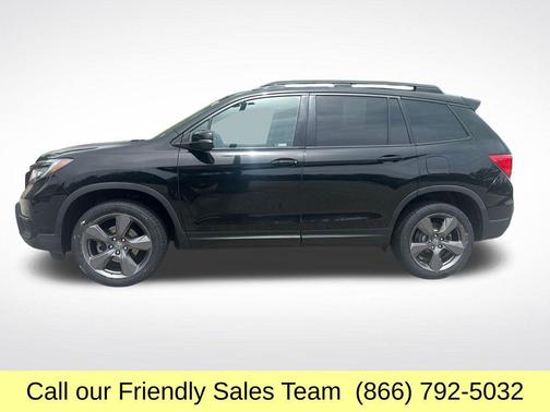 Crystal Black Pearl 2021 Honda Passport AWD Touring