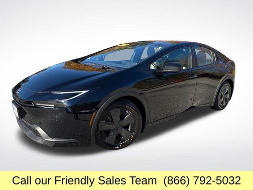 2023 Toyota Prius LE