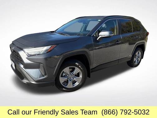 2025 Toyota RAV4 Hybrid XLE