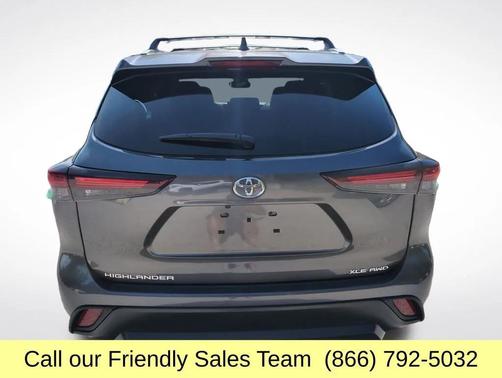 2025 Toyota Highlander XLE