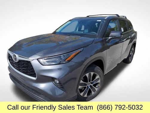 2025 Toyota Highlander XLE