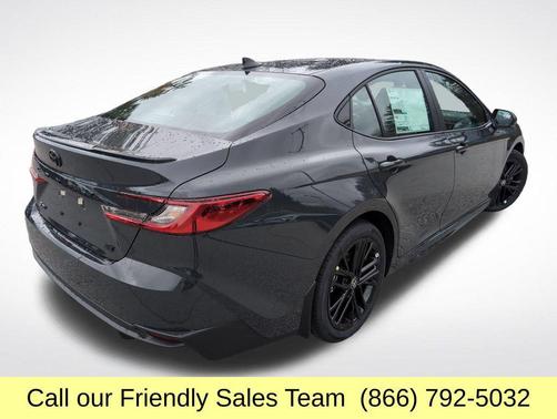 Underground 2026 Toyota Camry SE