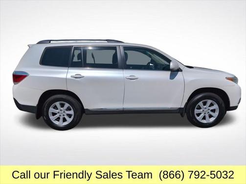 2013 Toyota Highlander SE