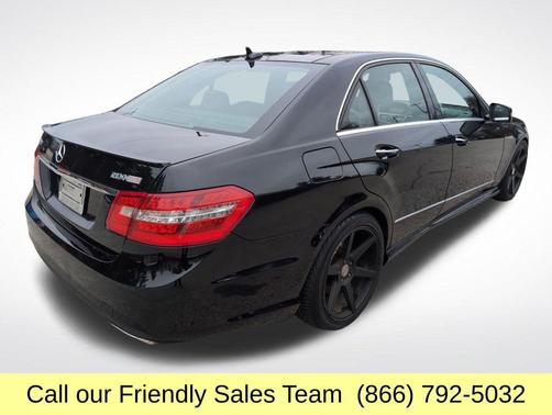 Black 2011 Mercedes-Benz E-Class E 550