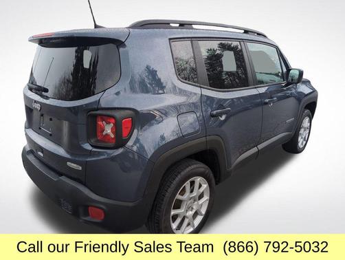 Slate Blue Pearlcoat 2021 Jeep Renegade Latitude