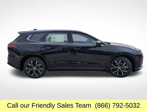Black 2026 Toyota Crown Signia XLE