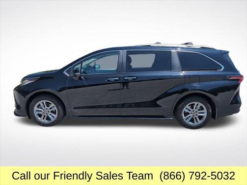 2024 Toyota Sienna Limited 7-Passenger